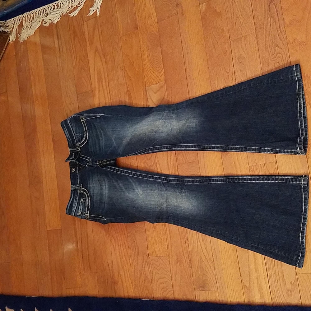 Miss me Jean's. True Ultra Low Rise. 25 Regular length. Rare find.